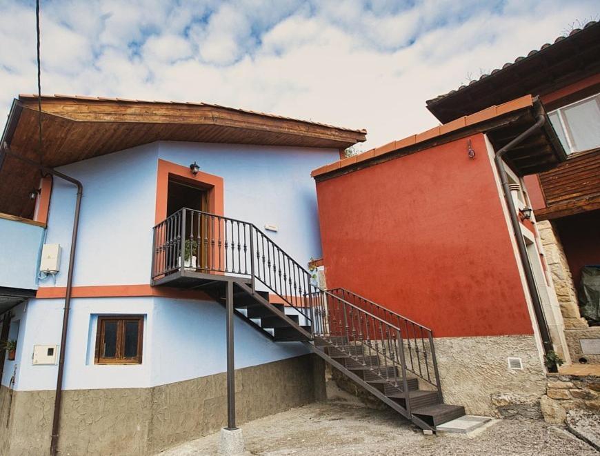 La Besnada Cangas de Onís Exterior foto